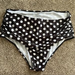 Black and White Polka Dot High Waisted Bathing Suit Bottoms Size XXL